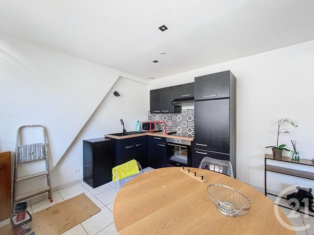 Appartement F2 à louer - 2 pièces - 44.0 m2 - MONTBELIARD - 25 - FRANCHE-COMTE - Century 21 Rollat Immobilier